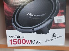 Dinamik "Pioneer 1500w max 12/30cm"
