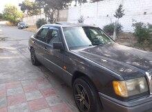 Mercedes E 220, 1993 il