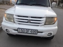 Mitsubishi Pajero io, 2000 il