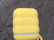 "Airpods" üçün arxalıq