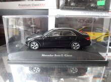 Коллекционная модель "Mercedes-Benz E Class  W212 Avangarde obsidian black metallic  2013"