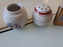 İstiot və xardal qabları