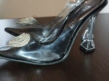 Hündürdaban ayaqqabı