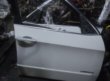 "BMW X5 E70" qabaq qapısı