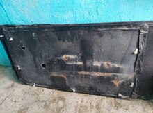 "LADA (VAZ) 2107" radiator barmaqlığı