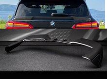 "BMW X7" spoyleri