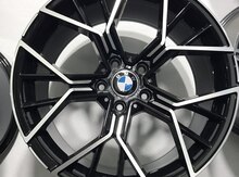 "BMW F10" diskləri R19