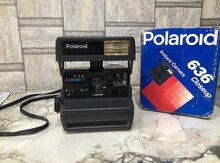 Fotoaparat "Polaroid 636"