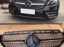 "Mercedes W213 AMG" barmaqlığı
