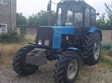 "Belarus 89" traktor