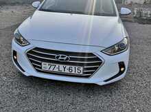 Hyundai Elantra, 2015 il