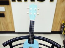 Ukulele gitara "Blue soprana"