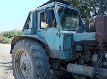 Traktor kabini