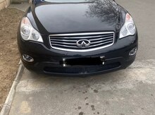 Infiniti EX35, 2009 год