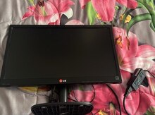 Monitor "LG"