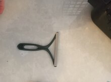 Tük təmizləyən fırça