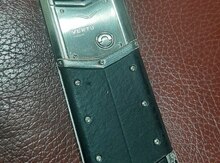 Telefon "Vertu"