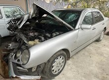 Mercedes E 230, 1996 il