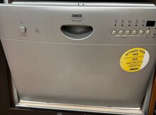 Посудомоечная машина "Zanussi"
