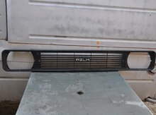 "Moskvich" radiator barmaqlığı