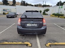 "Toyota Prius, 2010 il" icarəsi