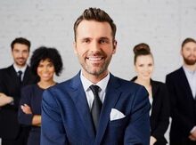 Administrator işi axtarıram