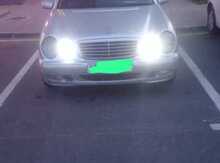 Mercedes E 220, 2000 il
