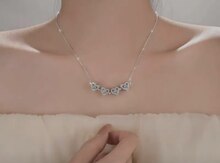 Gümüş boyunbağı
