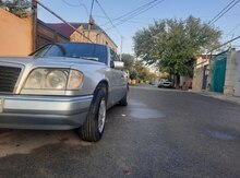 Mercedes E 200, 1995 год