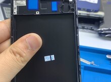 "Samsung A20" ekranı