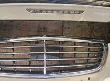 "Mercedes W222" radiator barmaqlığı