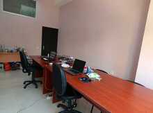 Ofis icarəyə verilir, Azadlıq pr.