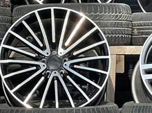 “Mercedes” R18 diskləri