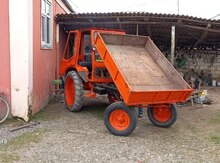 Traktor T-16 