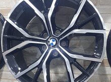 "BMW G30" diskləri R19