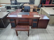 Ofis masası
