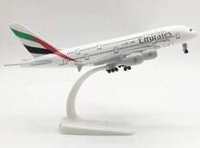 Model "Aircraft Model Emirates"