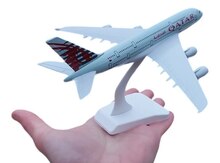 " Aircraft ModelModel -Qatar Airbus A" təyyarə modeli