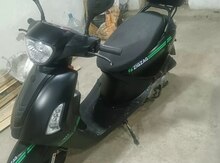 Moped, 2023 il