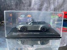 Коллекционная модель "Porsche 911 997II  Carerra GTS cabriolet greymetallic 2011"