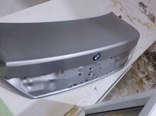 "BMW E65" baqajı