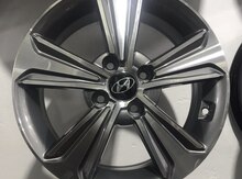 "Hyundai Accent" diskləri R15