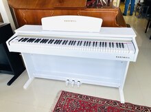Pianino "Kurzweil M90" 