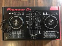 DJ aparatı "Pioneer 400"