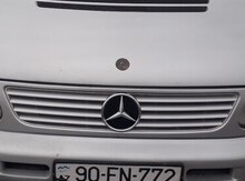 Mercedes E 220, 2001 il