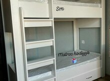 İkimərtəbəli çarpayı
