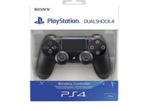 Sony PlayStation 4 pultları