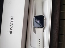 Apple Watch SE Silver 44mm