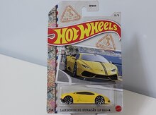 "Hot Wheels - Lamborghini Huracán LP 610-4" modeli