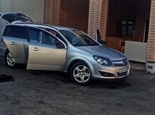Opel Astra, 2010 il